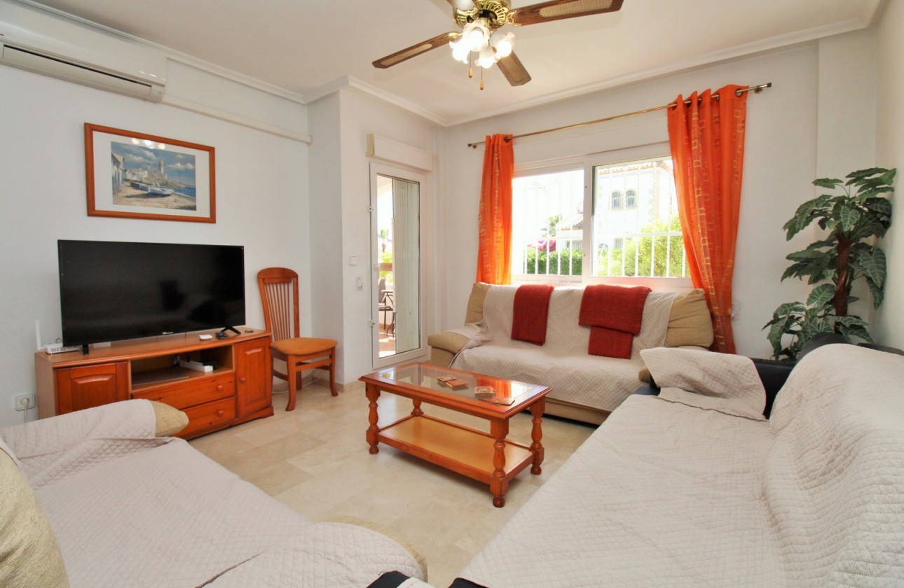 Reventa - Apartamento - Villamartin - Las Violetas