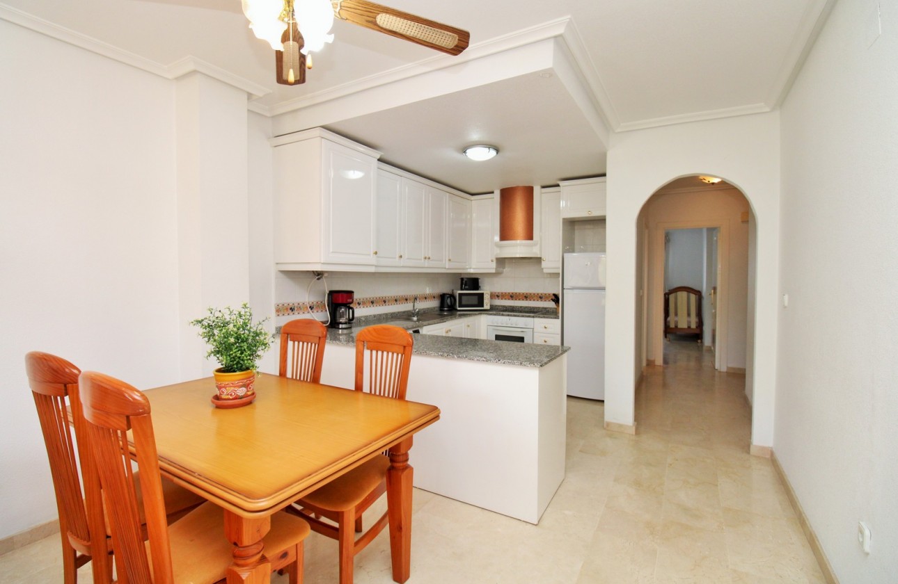 Reventa - Apartamento - Villamartin - Las Violetas