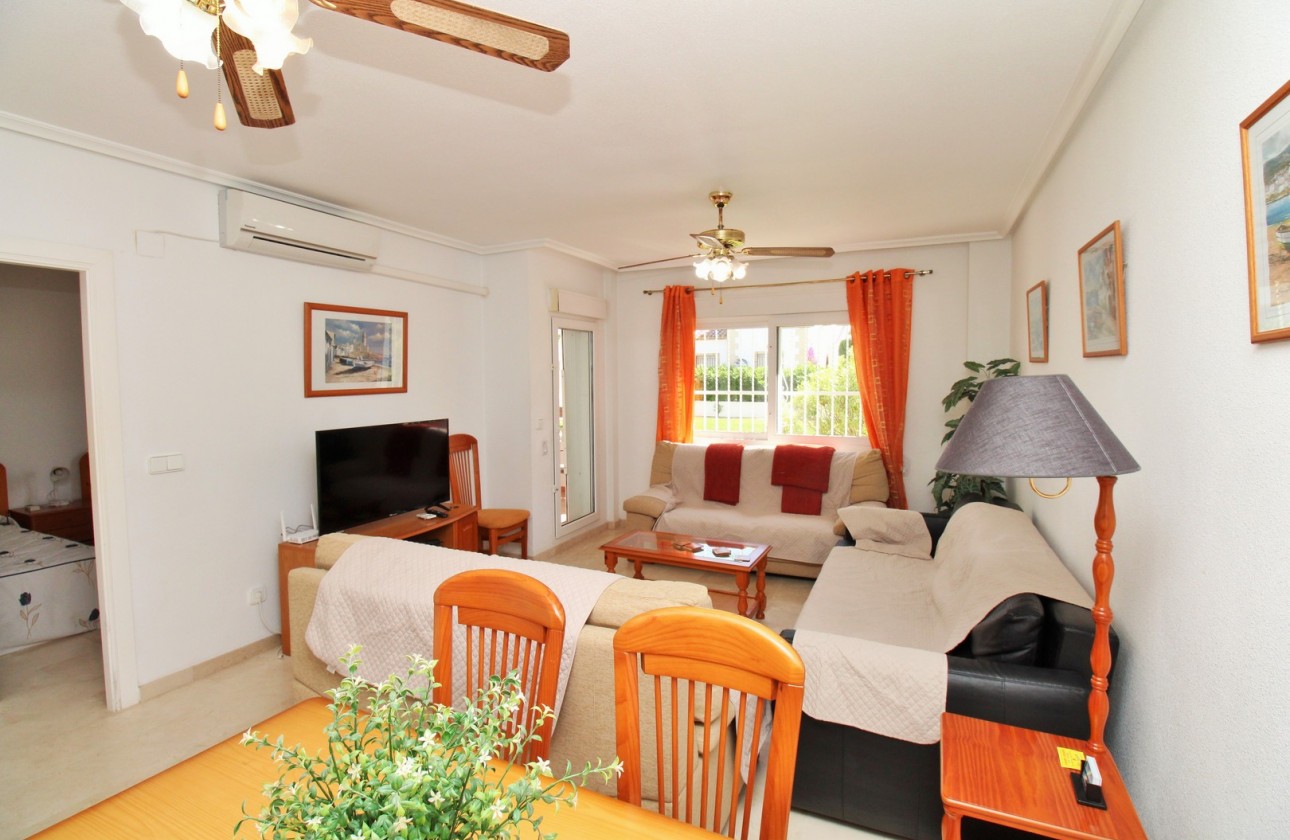Reventa - Apartamento - Villamartin - Las Violetas