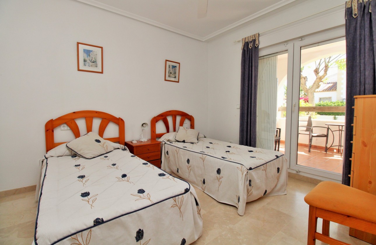 Reventa - Apartamento - Villamartin - Las Violetas