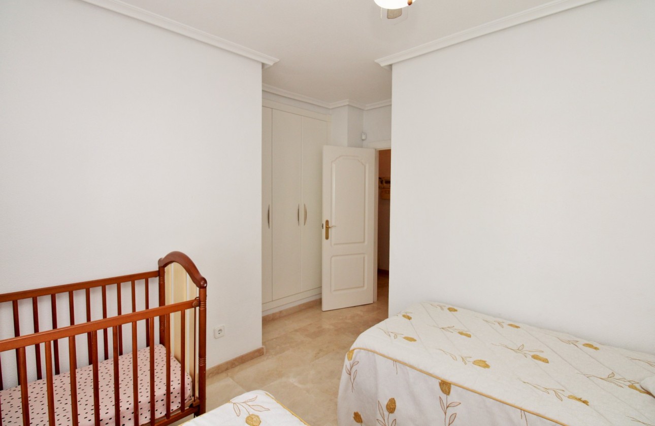 Reventa - Apartamento - Villamartin - Las Violetas