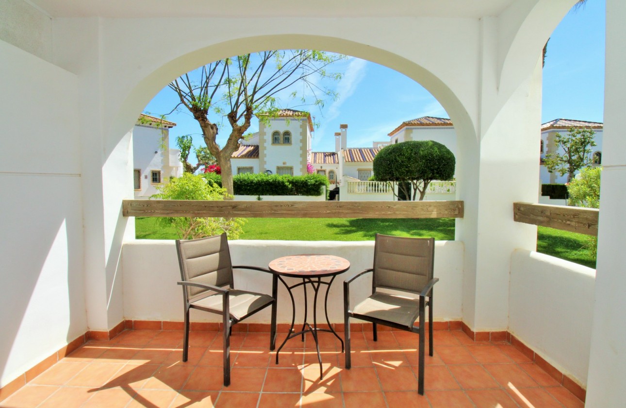 Reventa - Apartamento - Villamartin - Las Violetas