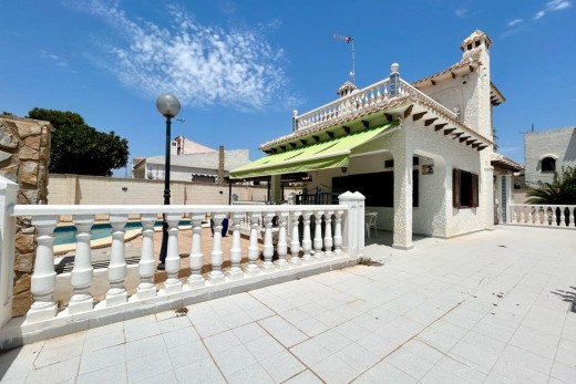 Reventa - Chalet - Orihuela Costa - La Zenia