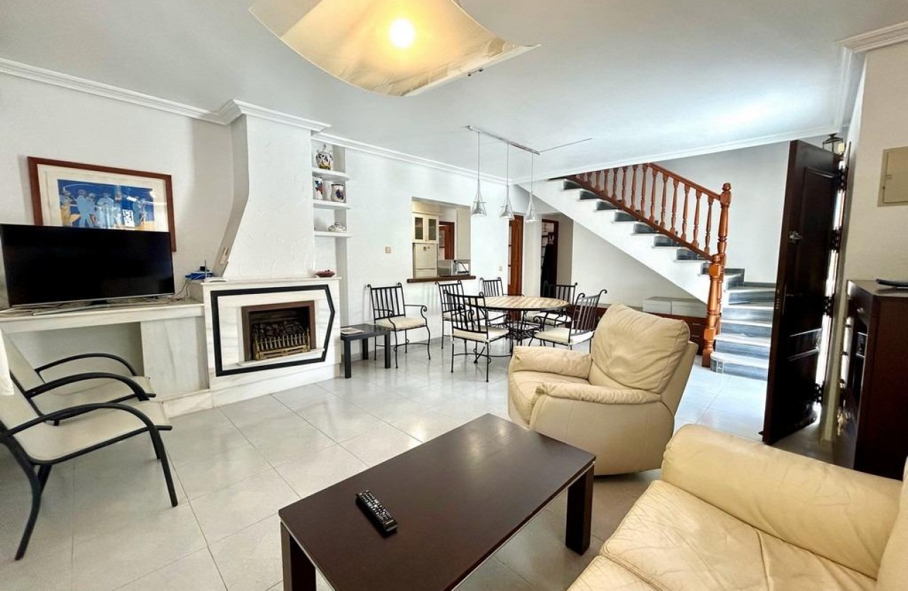 Reventa - Chalet - Orihuela Costa - La Zenia