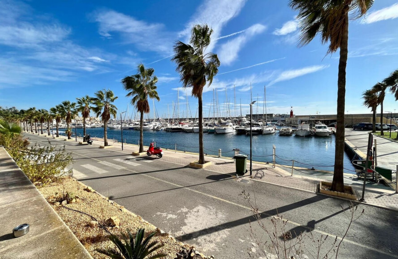 Resale - Apartment Ground Floor Apartment - Villajoyosa