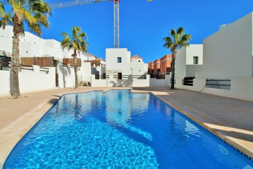 Resale - Villa - Villamartin - PAU 8