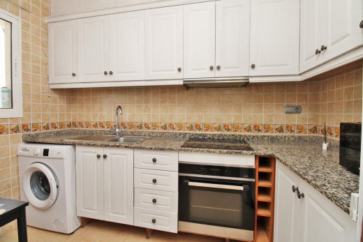 Resale - Apartment - Villamartin - PAU 8