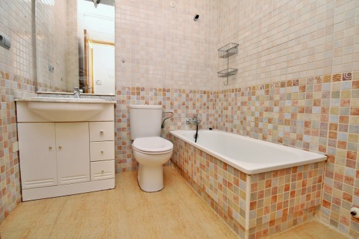 Resale - Apartment - Villamartin - PAU 8