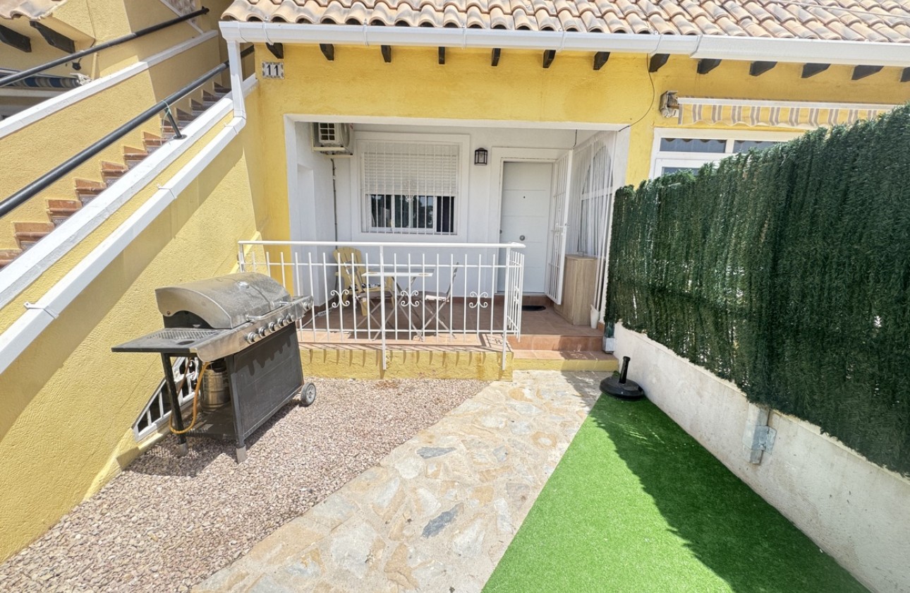 Resale - Apartment - Villamartin