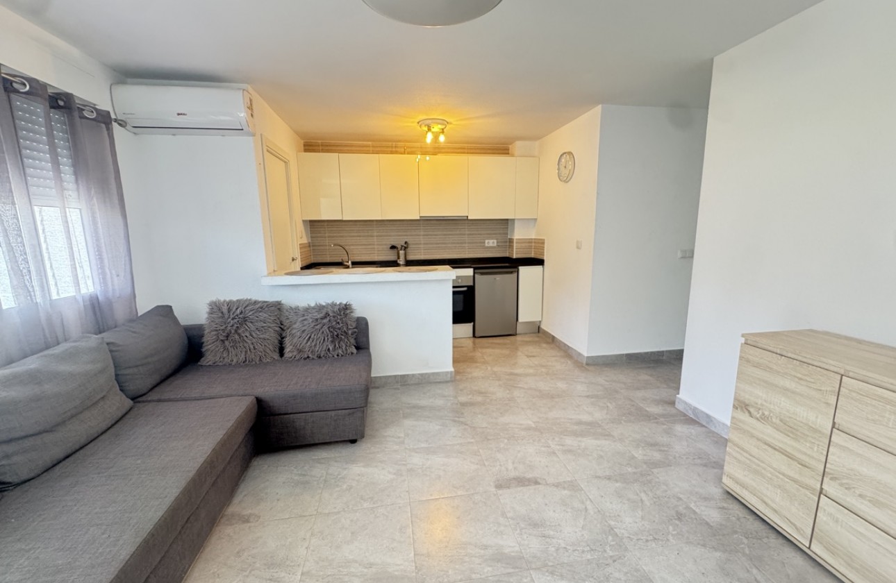 Resale - Apartment - Villamartin