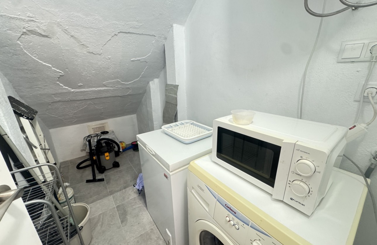 Resale - Apartment - Villamartin
