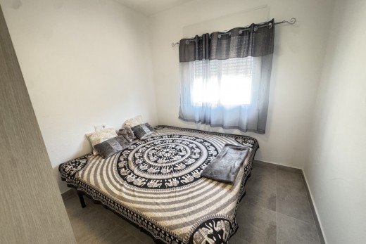 Resale - Apartment - Villamartin