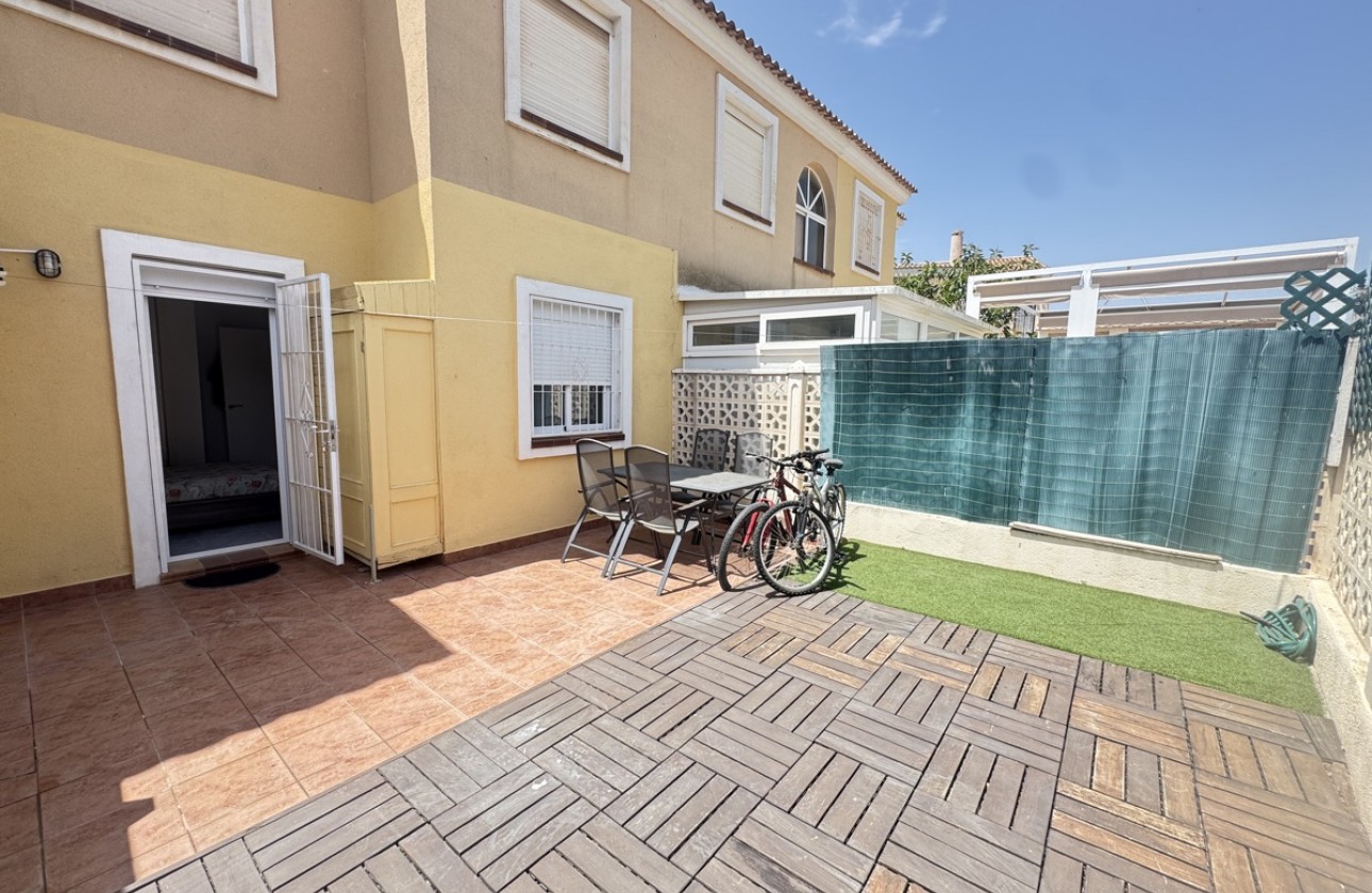 Resale - Apartment - Villamartin