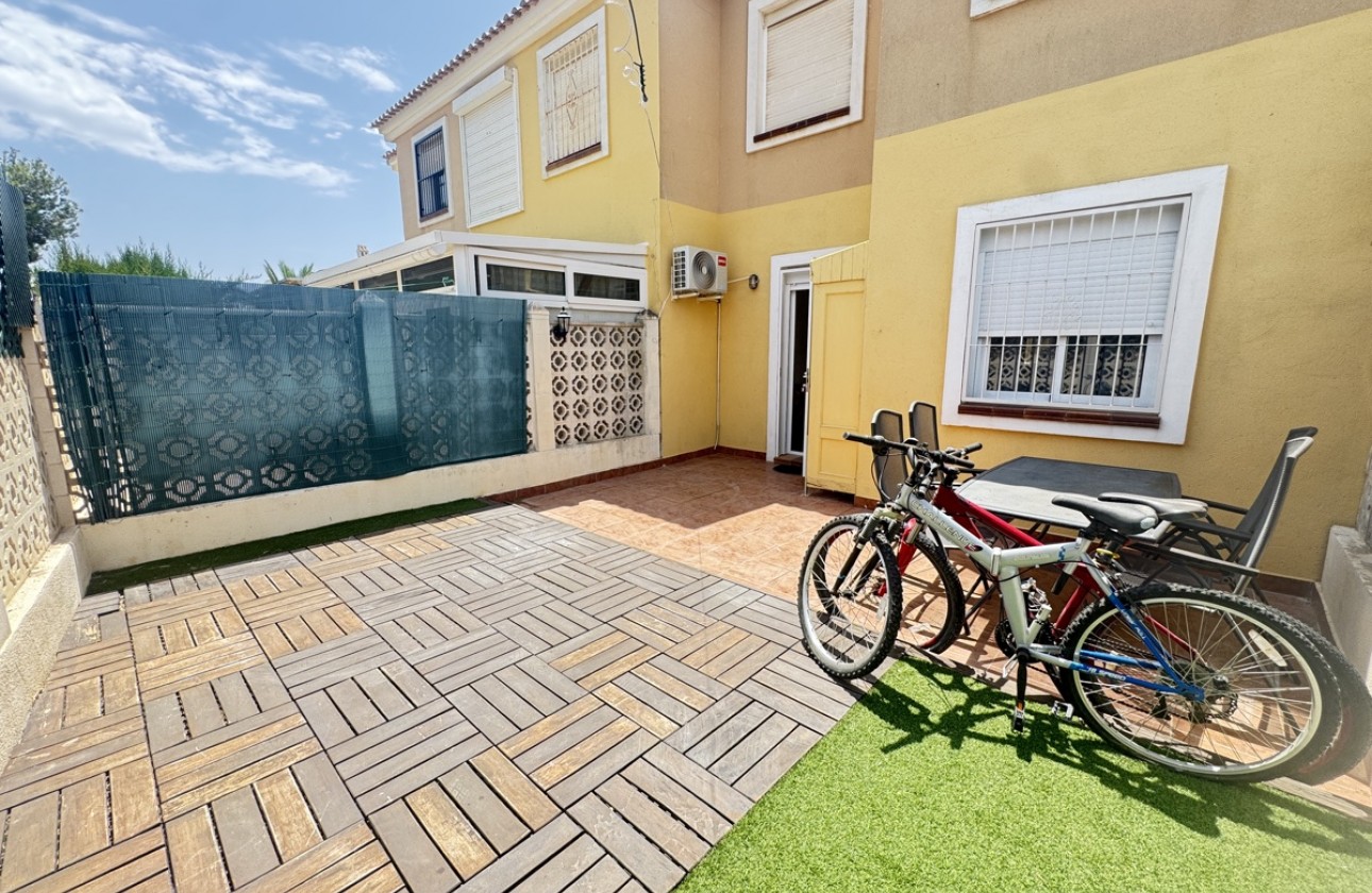 Resale - Apartment - Villamartin