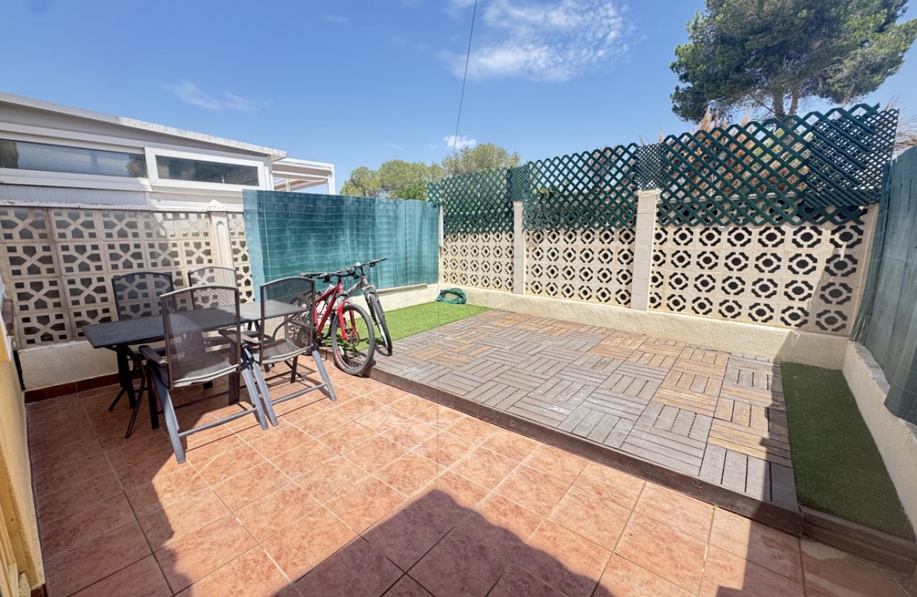 Resale - Apartment - Villamartin