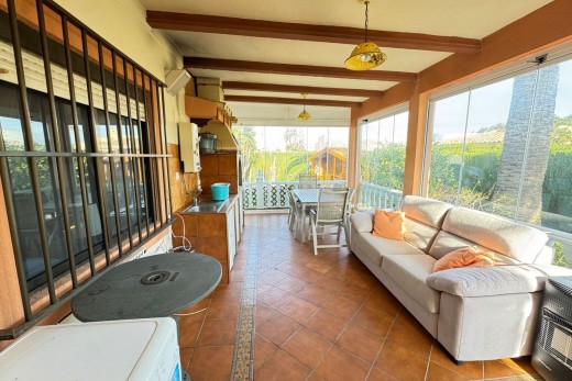 Resale - Villa - Cabo Roig