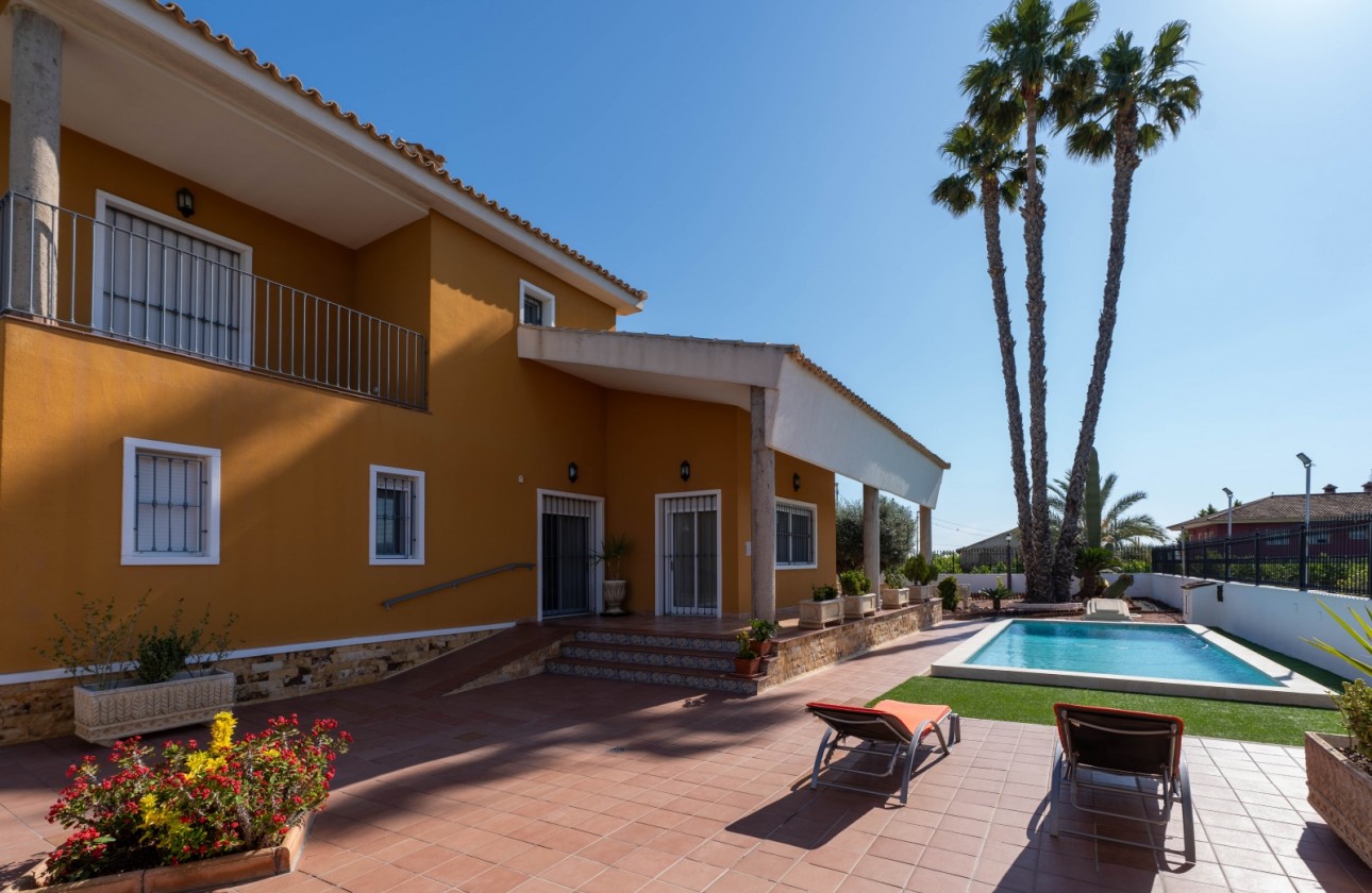 Återförsäljning - finca - Orihuela