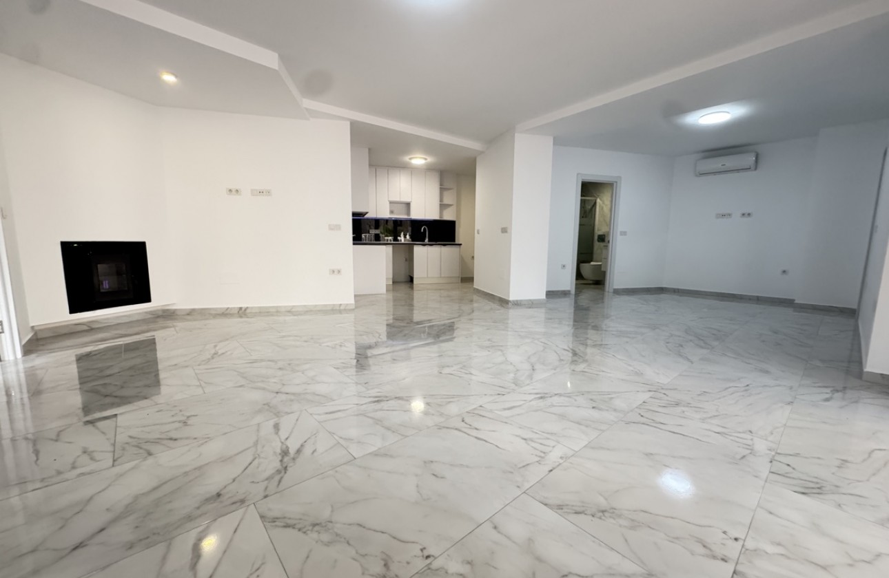 Resale - Apartment - Torrevieja
