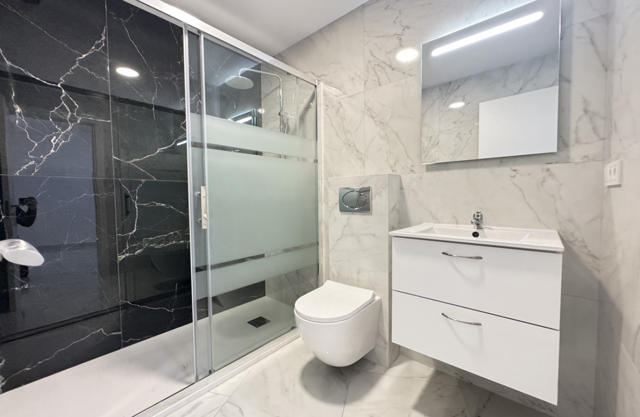 Resale - Apartment - Torrevieja