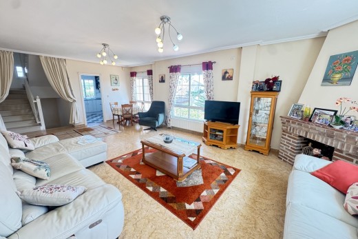 Resale - Villa - La Zenia