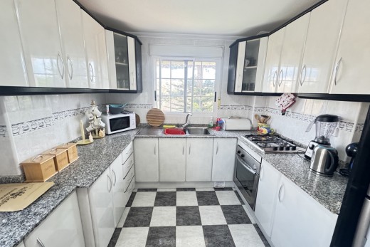 Resale - Villa - La Zenia