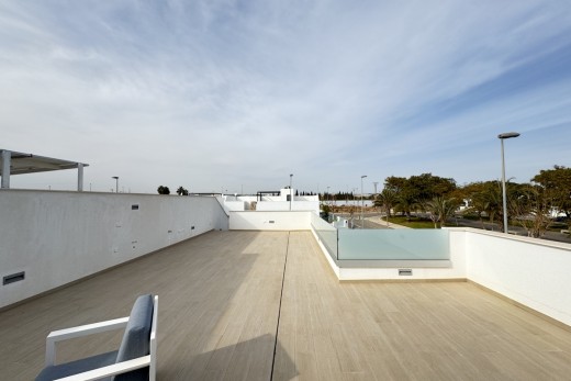 Resale - Villa - Pilar De La Horadada