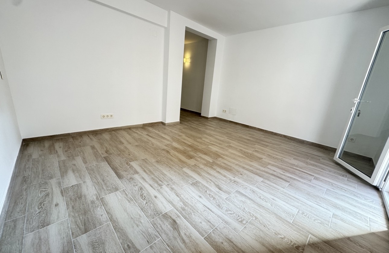 Återförsäljning -  - Torrevieja