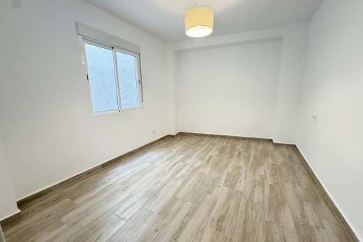 Återförsäljning -  - Torrevieja