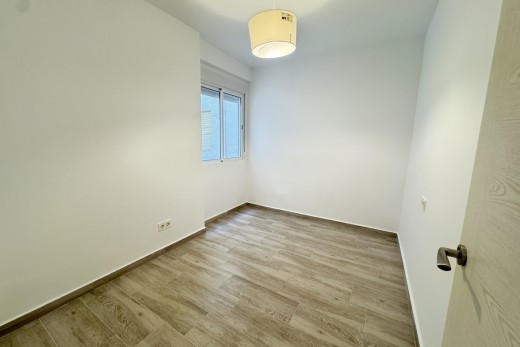 Återförsäljning -  - Torrevieja