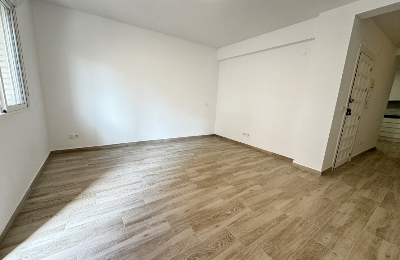 Återförsäljning -  - Torrevieja