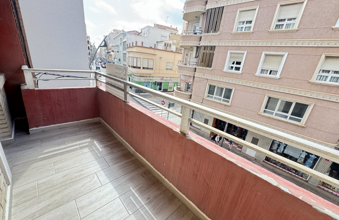 Återförsäljning -  - Torrevieja