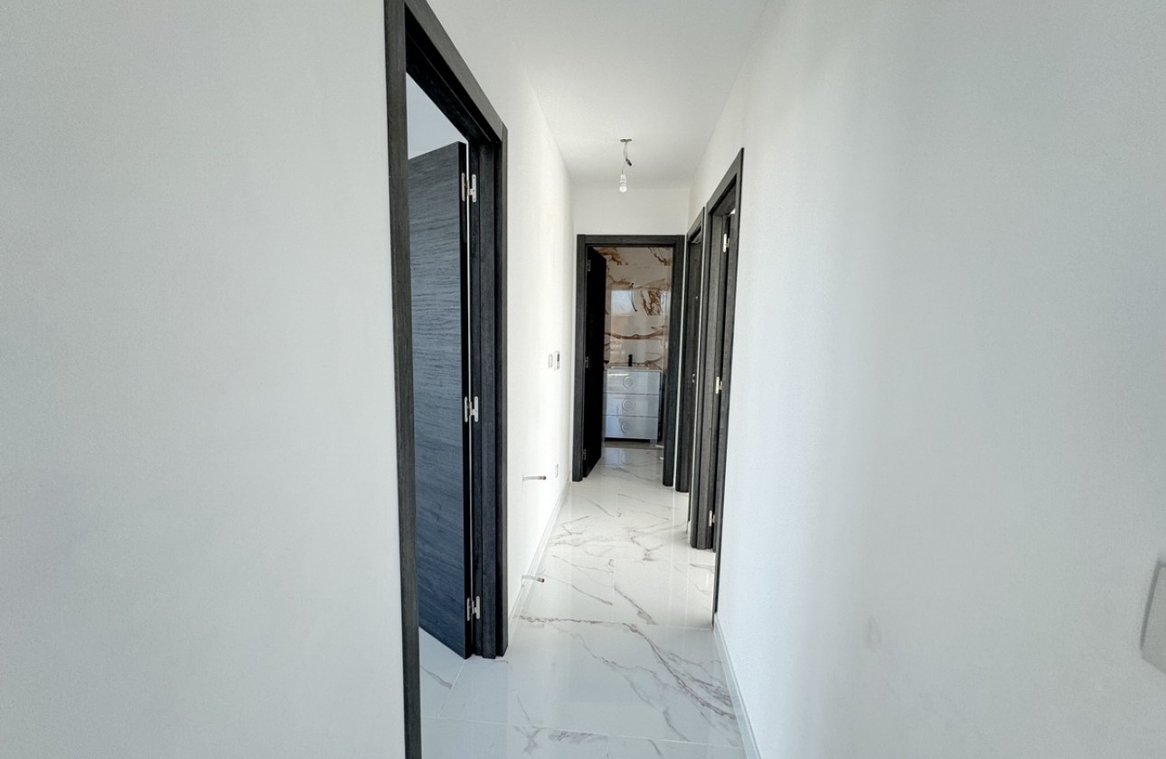 Resale - Villa - Los Balcones