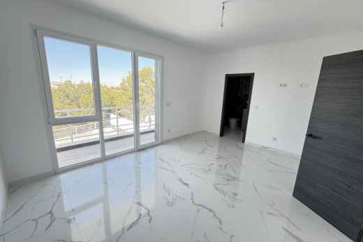 Resale - Villa - Los Balcones