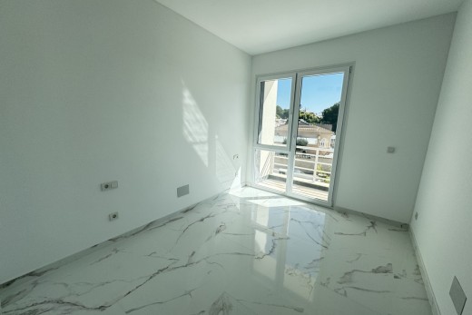 Resale - Villa - Los Balcones