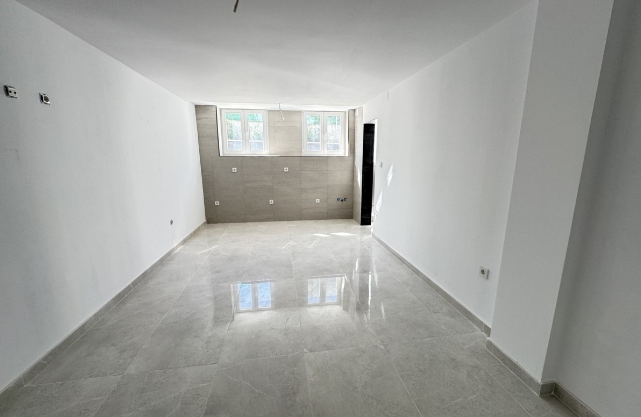Resale - Villa - Los Balcones