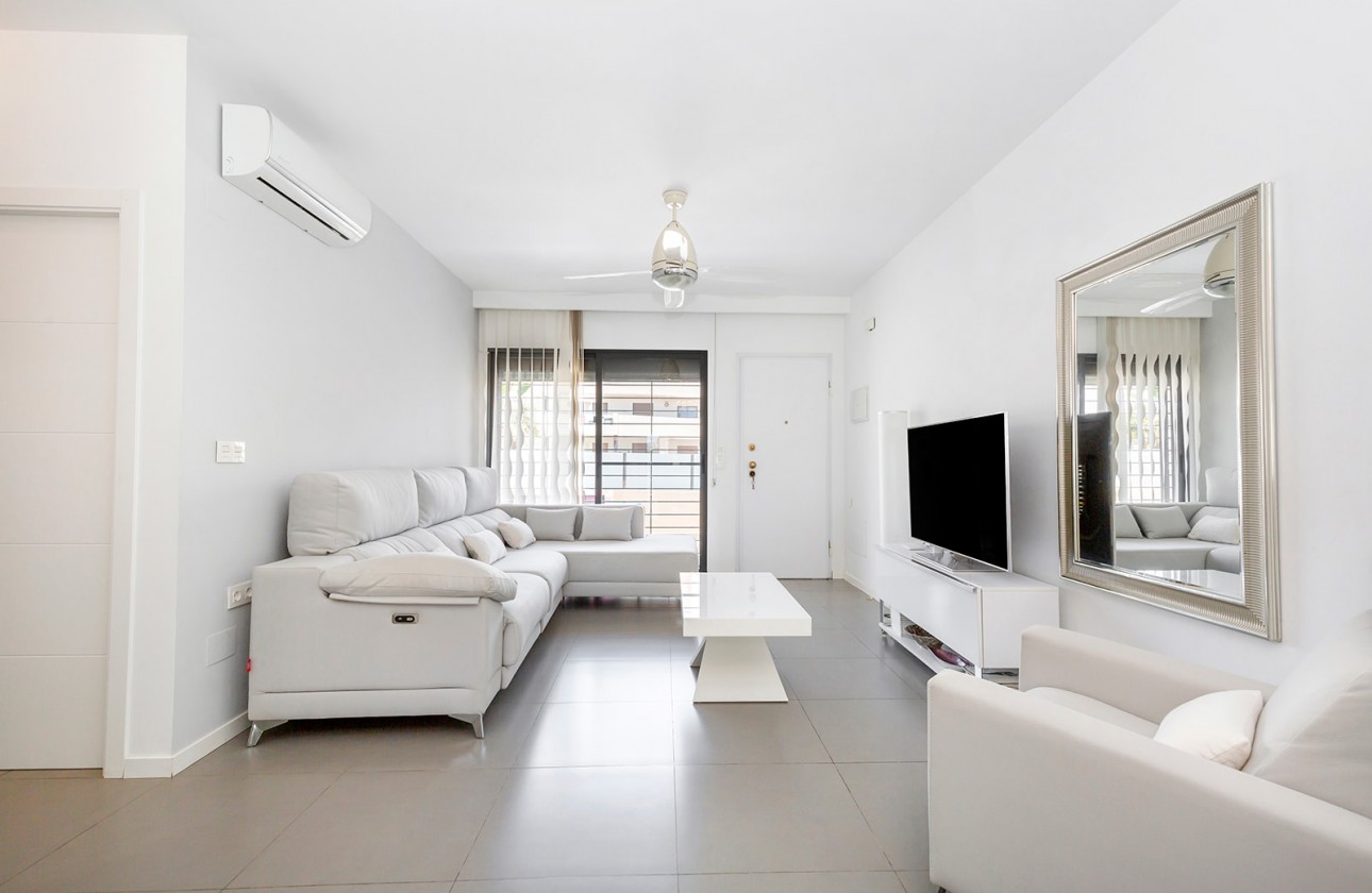 Resale - Apartment - Torre de la Horadada