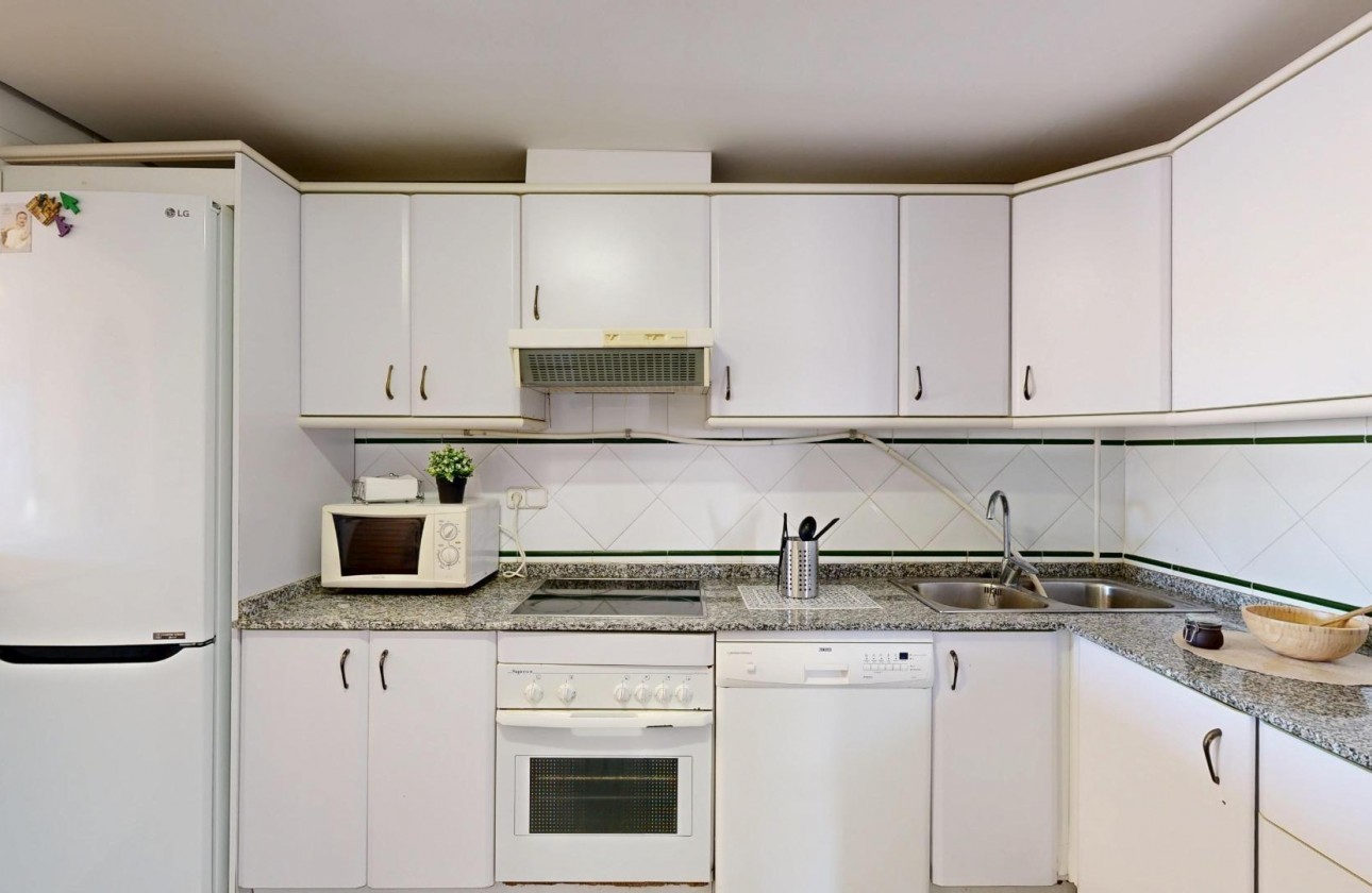 Reventa - Apartamento - Orihuela Costa - Campoamor
