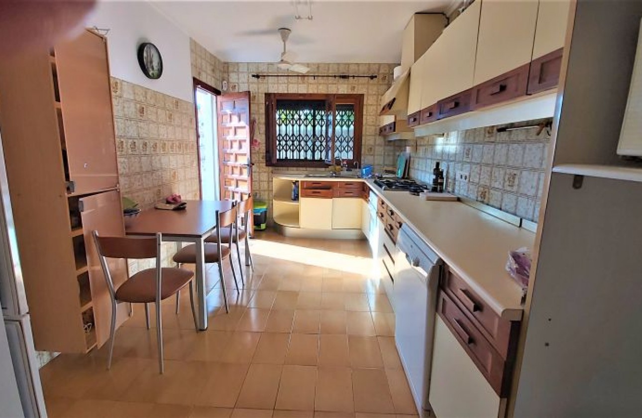 Återförsäljning -  - Torrevieja