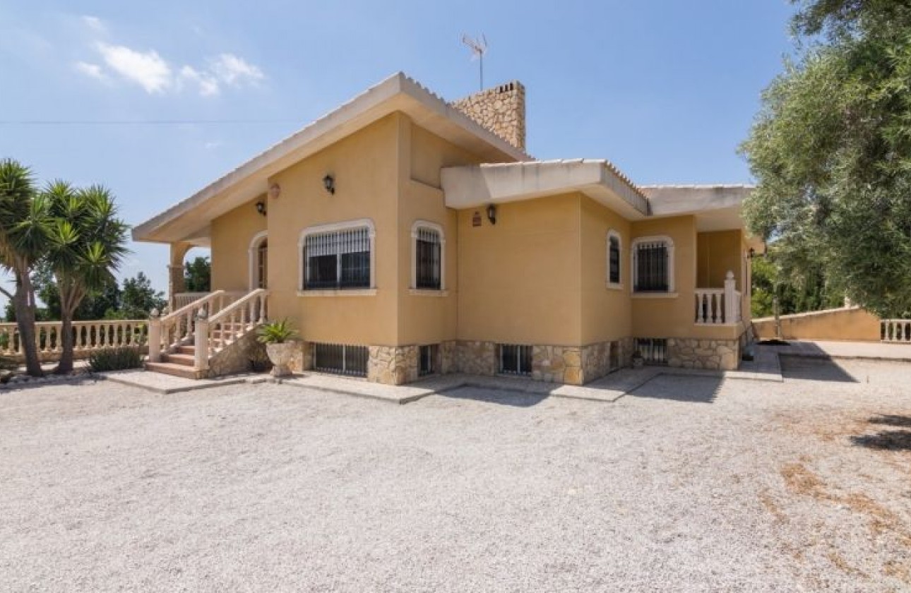 Reventa - Chalet - Crevillente