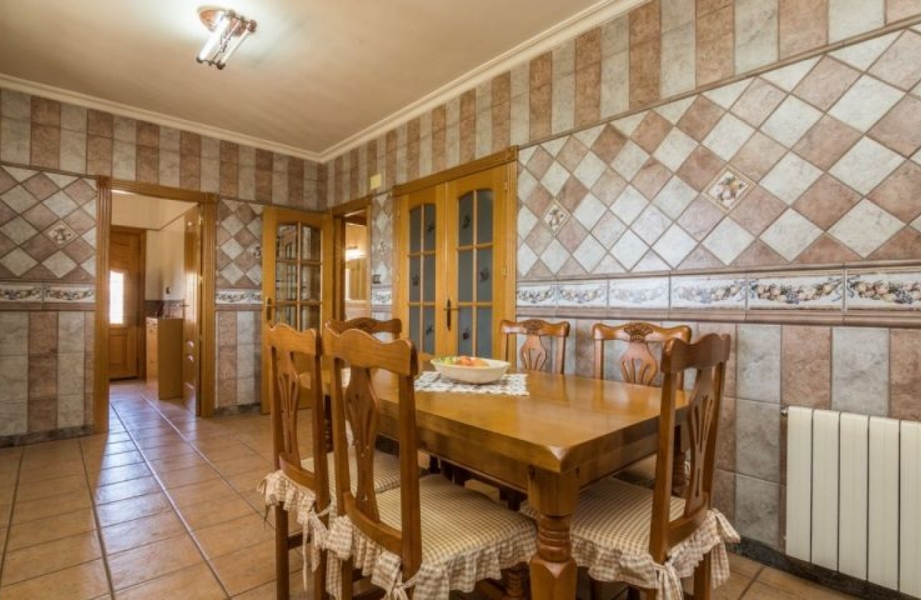 Reventa - Chalet - Crevillente