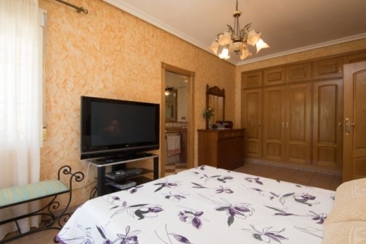 Resale - Villa - Crevillente