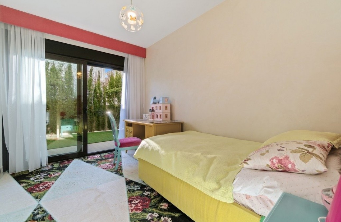 Återförsäljning -  - Orihuela Costa - Agua Marina