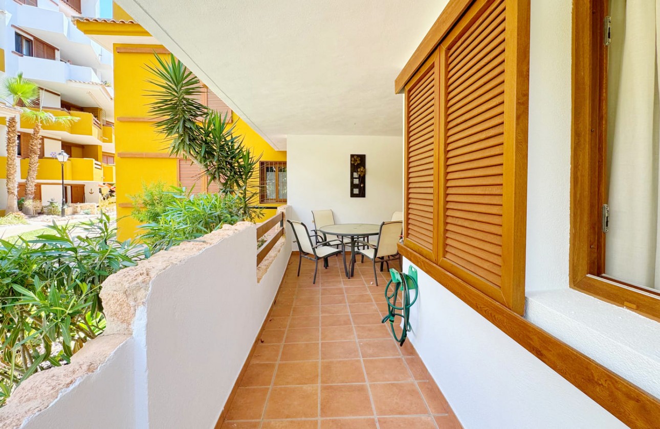 Resale - Apartment - Torrevieja - Punta prima