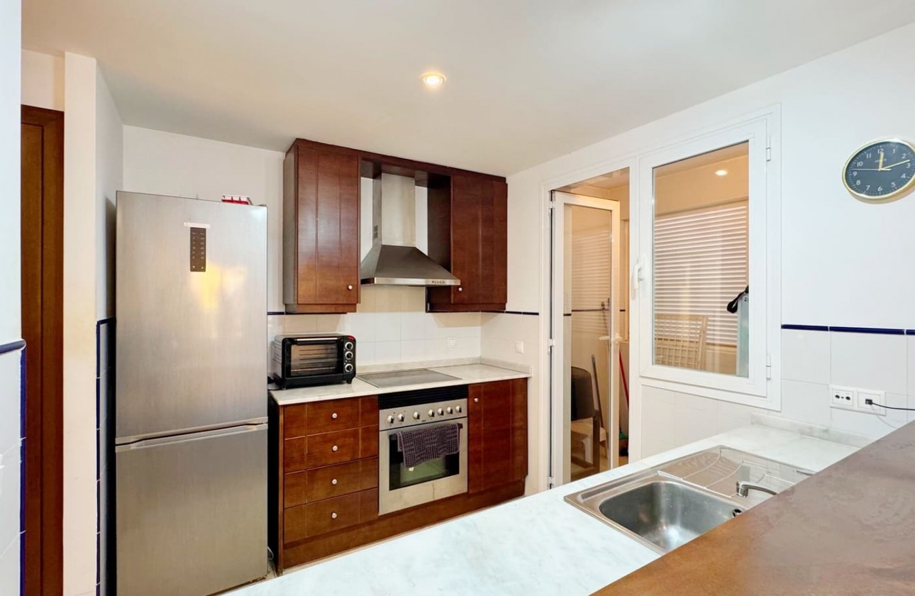 Resale - Apartment - Torrevieja - Punta prima