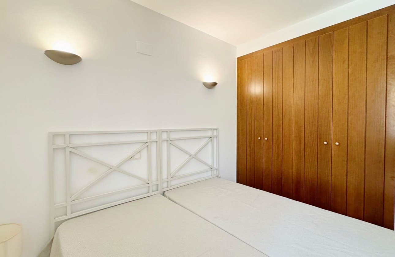 Resale - Apartment - Torrevieja - Punta prima