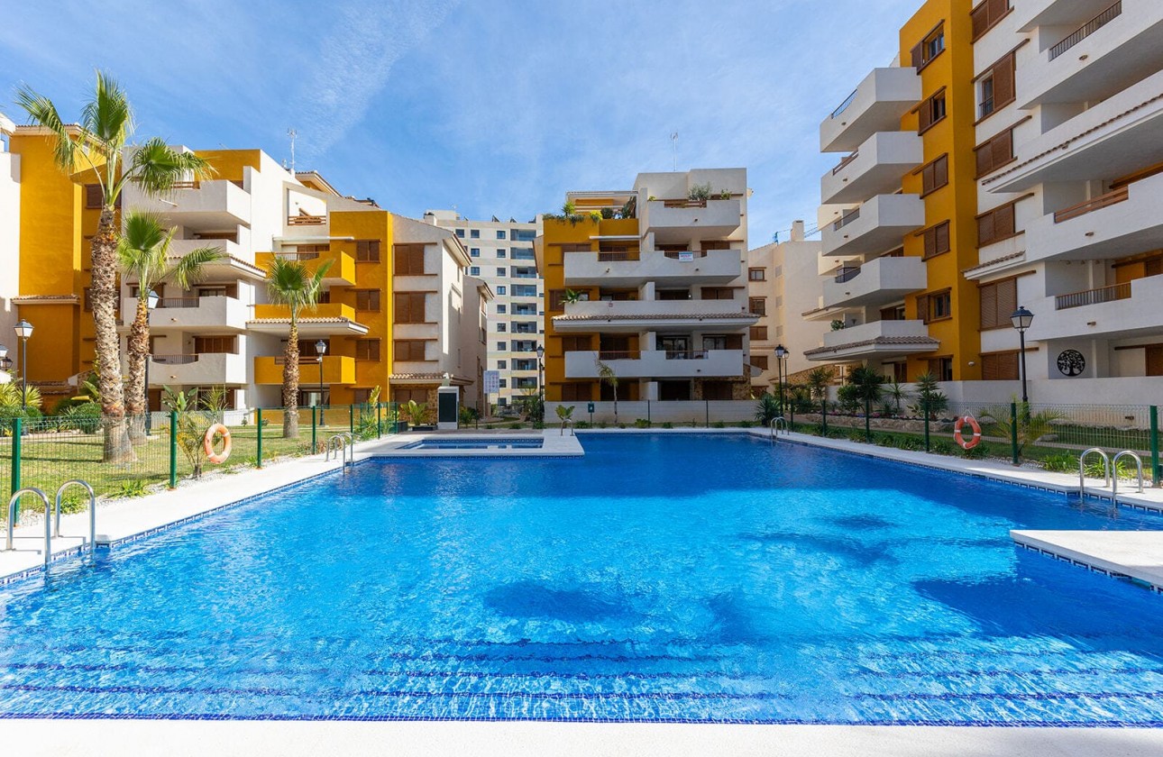 Resale - Apartment - Torrevieja - Punta prima
