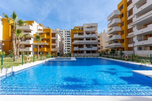 Resale - Apartment - Torrevieja - Punta prima