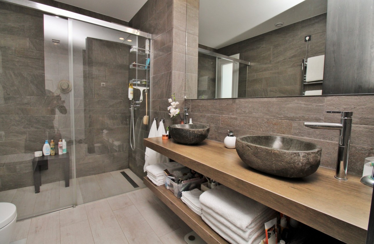 Resale - Villa - Algorfa - La Finca Golf Resort