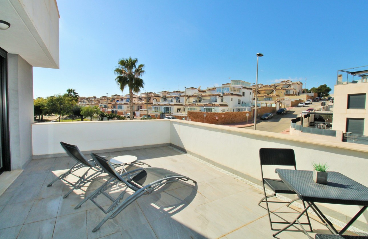 Återförsäljning -  - Villamartin