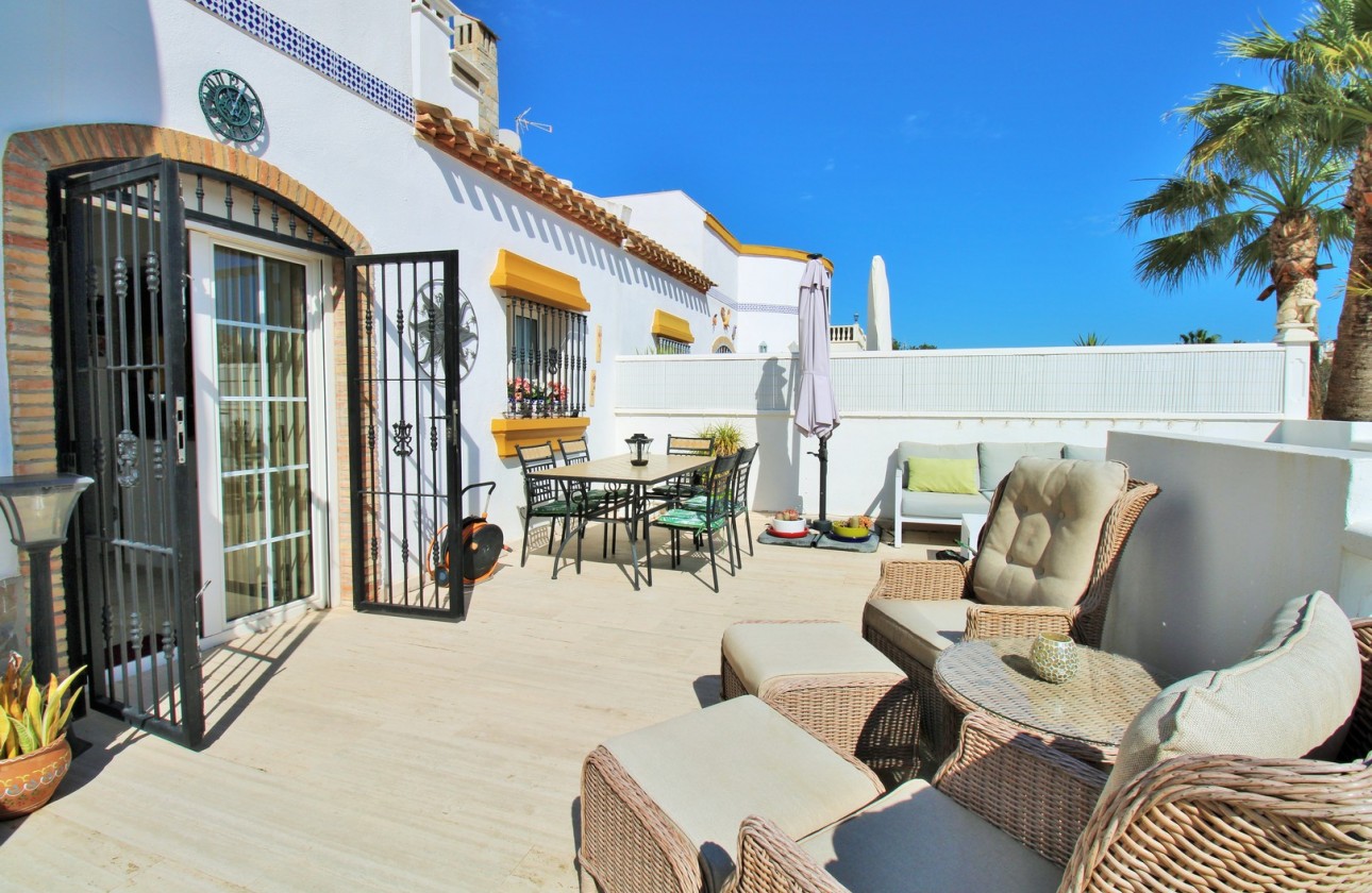 Resale - Villa - Villamartin - Los Dolses